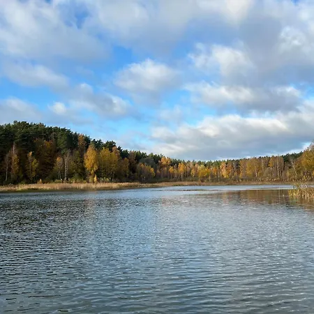 Вилла Mazury Czerwony Jacuzzi Romany