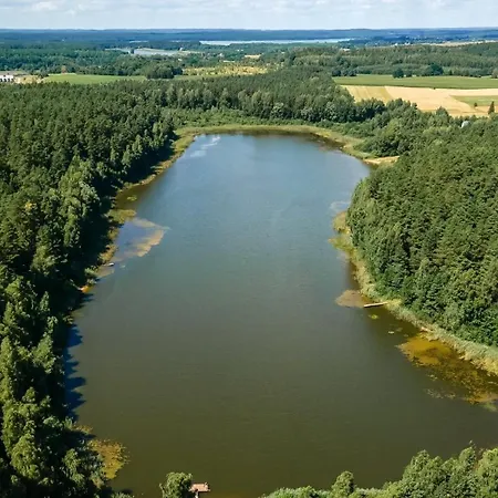 Mazury Czerwony Jacuzzi *